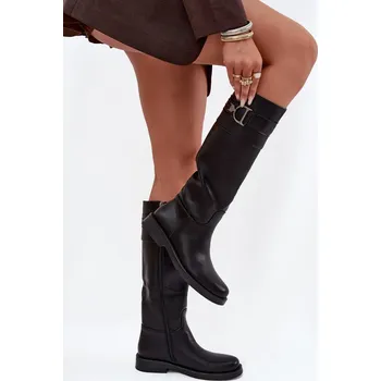 Dámské kozačky Dámské kozačky na nízkém podpatku s ozdobným detailem Arvessa Barva: Černá, Velikost: 38