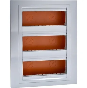 vypínač a zásuvka centrální jednotka UNICA 3 sloupce Aluminium pod omítku