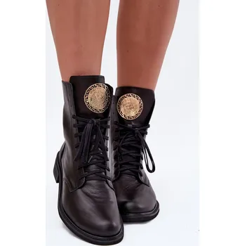 Dámské kozačky Kožené dámské kotníkové boty na ploché podrážce se zlatým detailem Zazoo 3084 Barva: Černá, Velikost: 37