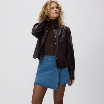 Dámské kraťasy Reserved - Džínová sukně se všitými šortkami - modrá - 778HN-55J - 778HN-55J-38