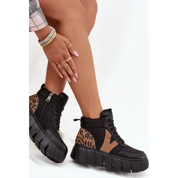 Dámské kozačky Kožené dámské kotníčkové boty na platformě vyhřívané Vinceza 66838 Barva: Černá, Velikost: 39