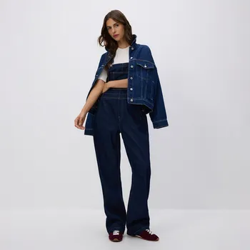 Dámské džíny Reserved Džínové kalhoty s laclem tmavomodrá XS