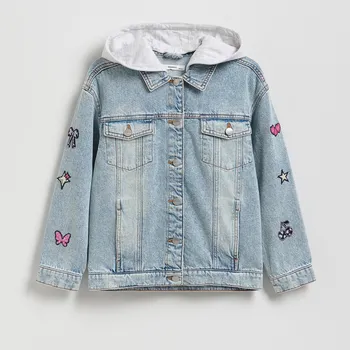 Dívčí džíny Reserved - Denimová trucker bunda s kapucí - modrá - 790FF-55J - 790FF-55J-122