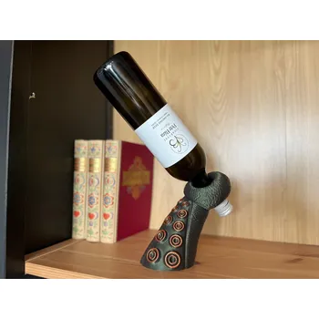 Stojan na víno STLflix Chapadlo na víno - více barev 20 cm - stojan na víno 3D tisk Barva: Černá galaxy