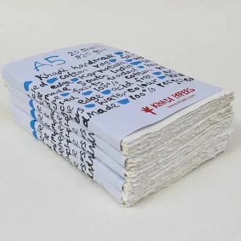 Umělecký papír Akvarelový ruční papír Khadi A5 320g (Akvarelový ruční papír Khadi A5 320g)