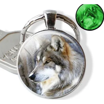 Klíčenka vlk - svítí ve tmě (21) (Přívěšek na klíče vlk)