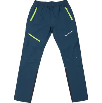 Vyteplené šusťákové tepláky Wolf Velikost: 140