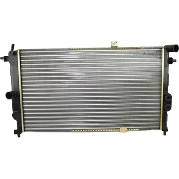 Chladič motoru Chladič vody motoru OPEL CALIBRA A , VECTRA A - HELLA (OPEL 03096385 1300092 1300107 52455192 90443463 90443466)