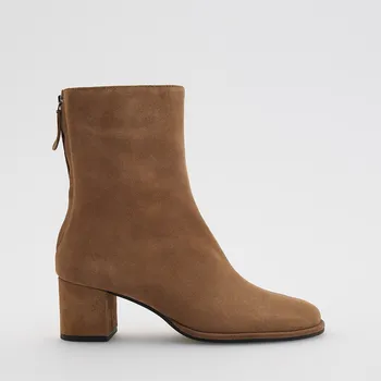 Dámská zimní obuv Reserved - Semišové kotníkové boty na podpatku - béžová - 241FF-80X - 241FF-80X-42