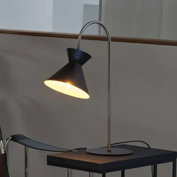 Lampička Stolní lampa OSRAM Decor Waist, ocel, černá, E27 - Stínidlo na lampu – Ø 20 cm, výška 16,2 cm; podstavec – Ø 20 cm, výška 0,5 cm; délka kabelu 160 cm 1 x 40 W - Doprava zdarma