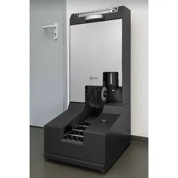 Přípravek pro údržbu obuvi Černý čistič bot a podrážek obuvi s politurou Solamat 150