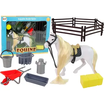 Figurka koně s příslušenstvím – s ohradou na česání