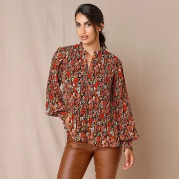 Dámská halenka Plisovaná halenka z voálu s potiskem květin čokoládová/korálová 46