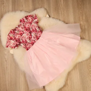 Dívčí šaty Dívčí šaty Roses 128 / 8 let