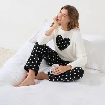 Dámské pyžamo Fleecové pyžamo s motivem srdce a puntíků režná/černá 46/48