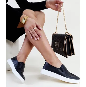 Dámské tenisky Dámská sportovní obuv TQ2401 / 207317 Černá s bílou - Gemre černá s bílou 41