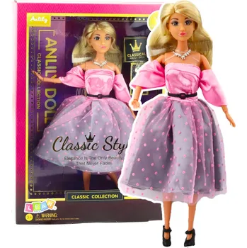 Panenka v plesových šatech s pohyblivými končetinami světle růžová s puntíky – Anlily