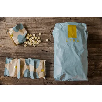 Lyra HORKÁ ČOKOLÁDA WHITE - GASTRO Bílá čokoláda v rodinném/gastro balení určená nejen pro přípravu horkého nápoje 1625 g