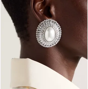 Náušnice B-TOP Postříbřené klipsové náušnice s oválnou perlou a třemi řadami krystalků