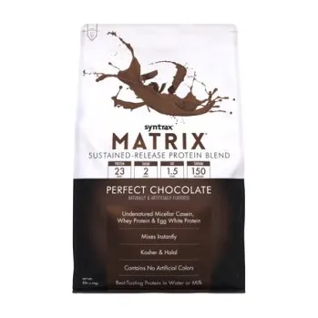 Protein Syntrax Matrix 2270 g + Láhev Aerobottle Primus Steel 946 ml. Zdarma