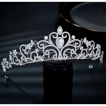 Čelenka B-TOP Luxusní postříbřená korunka do vlasů s AAA zirkony Drahokam