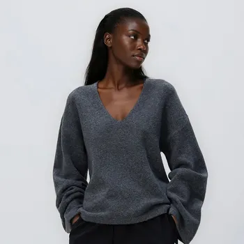 Dámský svetr Reserved - Svetr se širokými rukávy - tmavě šedá - 147GS-90M - 147GS-90M-M