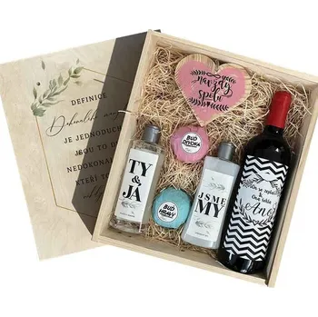 Dárkový potravinový koš 3573 Dřevěný box pro novomanžele