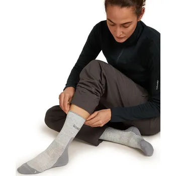 Dámské ponožky Dámské merino turistické ponožky ICEBREAKER Wmns Hike+ Light Crew 2 Pack, Blizzard Heather/Alloy velikost: 38-40 (M)