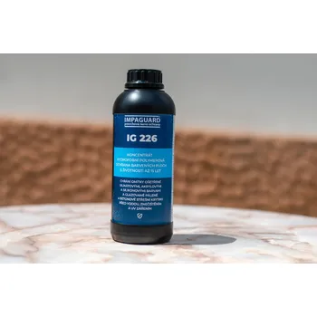 Fasádní barva IG 226 - Hydrofobní polymer pro barvené plochy fasád - koncentrát 20 l