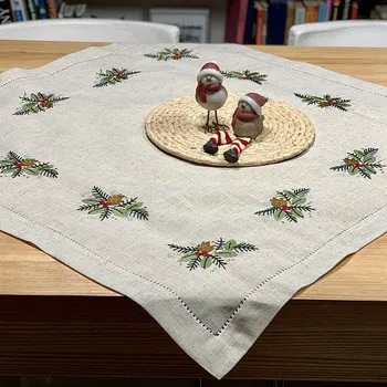 ubrus BYTEMA Vyšívaný ubrus BAREVNÉ VĚTVIČKY 85 x 85 cm