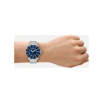 Hodinky Hodinky Emporio Armani World Explorer AR11697 Stříbrná OS