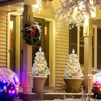 Vánoční dekorace Sada 2 vánočních stromečků s LED osvětlením 107 cm | zeleno-bílá