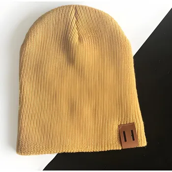 Čepice Jednobarevná dětská čepice Žlutá