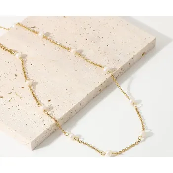 Náhrdelník ORNAMENTI Pozlacený náhrdelník Tiny Pearls gold