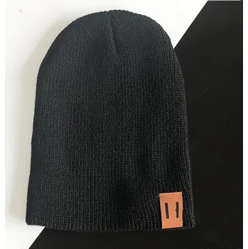 Čepice Jednobarevná čepice Čierna