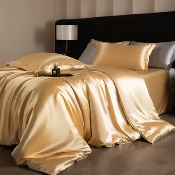 Povlečení Polštáře a Peřiny.cz.cz Hedvábné povlečení Velvet Gold 140 x 200, 70 x 90 cm zipový uzávěr