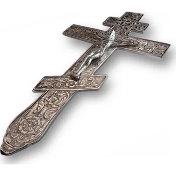 Obraz Kovový kříž na žehnání – 25 × 15 cm - Stříbrná