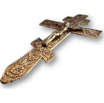 Obraz Kovový kříž na žehnání – 25 × 15 cm - Zlatá