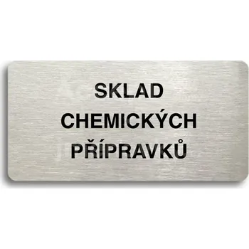 Informační tabulka Stříbrný piktogram "SKLAD CHEMICKÝCH PŘÍPRAVKŮ" s černým&nbsp;textem bez rámečku -