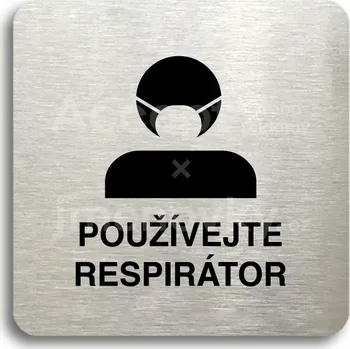 Informační tabulka Stříbrný piktogram "používejte respirátor III" s černým textem bez rámečku - 80 x 80 mm