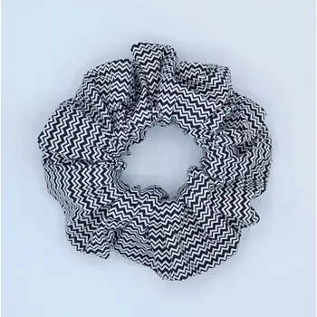 Bavlněná Scrunchie gumička černobílá XXL