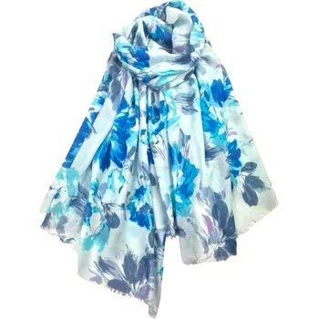 Šála Classic Scarf Bavlněná modrá a tyrkysová šála s květy 90x180 cm přehoz přes plavky