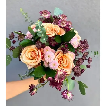 Svatební dekorace Svatební kytice v krémových tónech