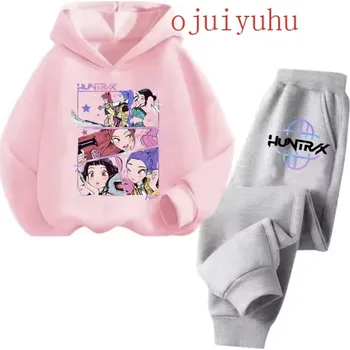 KPop Demon Hunters (Lovkyně démonů) Tepláková souprava KPop Demon Hunters (Huntrix), šedé tepláky Barva: růžová mikina-šedé tepláky, Velikost: 150