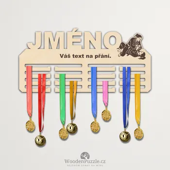 věšák na medaile WoodenPuzzle.cz Věšák na medaile - jiu jitsu - žena Velikost: 30 cm