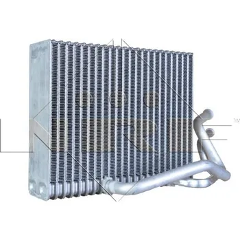 Motor automobilu NRF 36098 Výparník, klimatizace (36098)