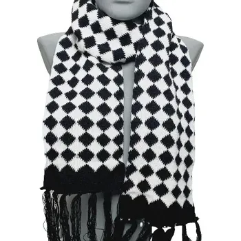 Šála Zimní šála se vzorem káro - černobílá