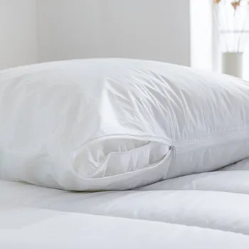 Povlak na dekorativní polštářek Blancheporte Ochranný nepropustný povlak na polštář z PVC bílá povlak na polštářek 40x40 cm