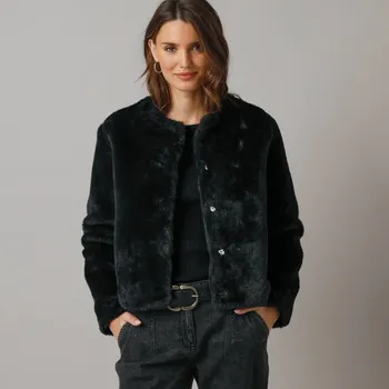 Dámský kabát Bunda z umělé kožešiny černá 38