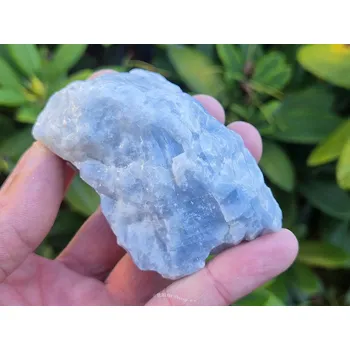 Přírodní kámen Kalcit modrý surový z Mexika 177g